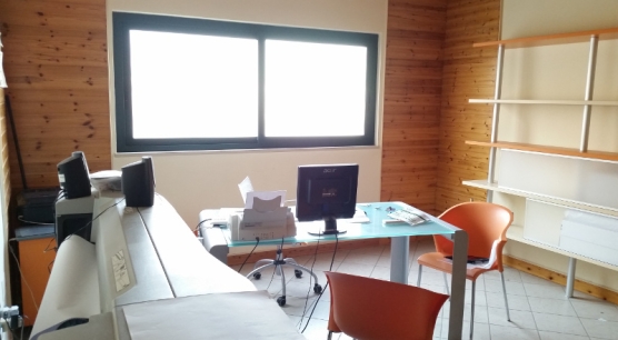 Fittasi Soluzione indipendente uso studio a Corato, in Piazza Pietro Rosa